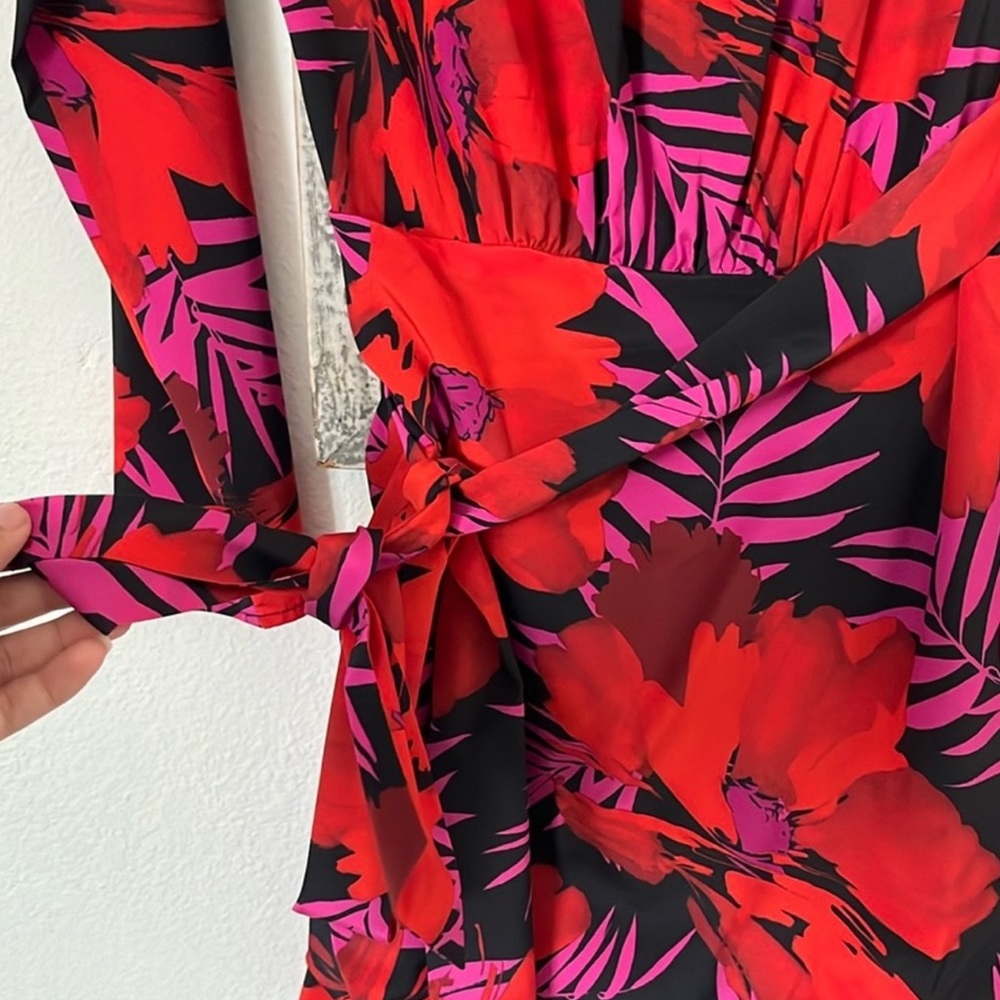 Veronica Beard Lorina Floral Wrap Dress - Picture 6 of 7